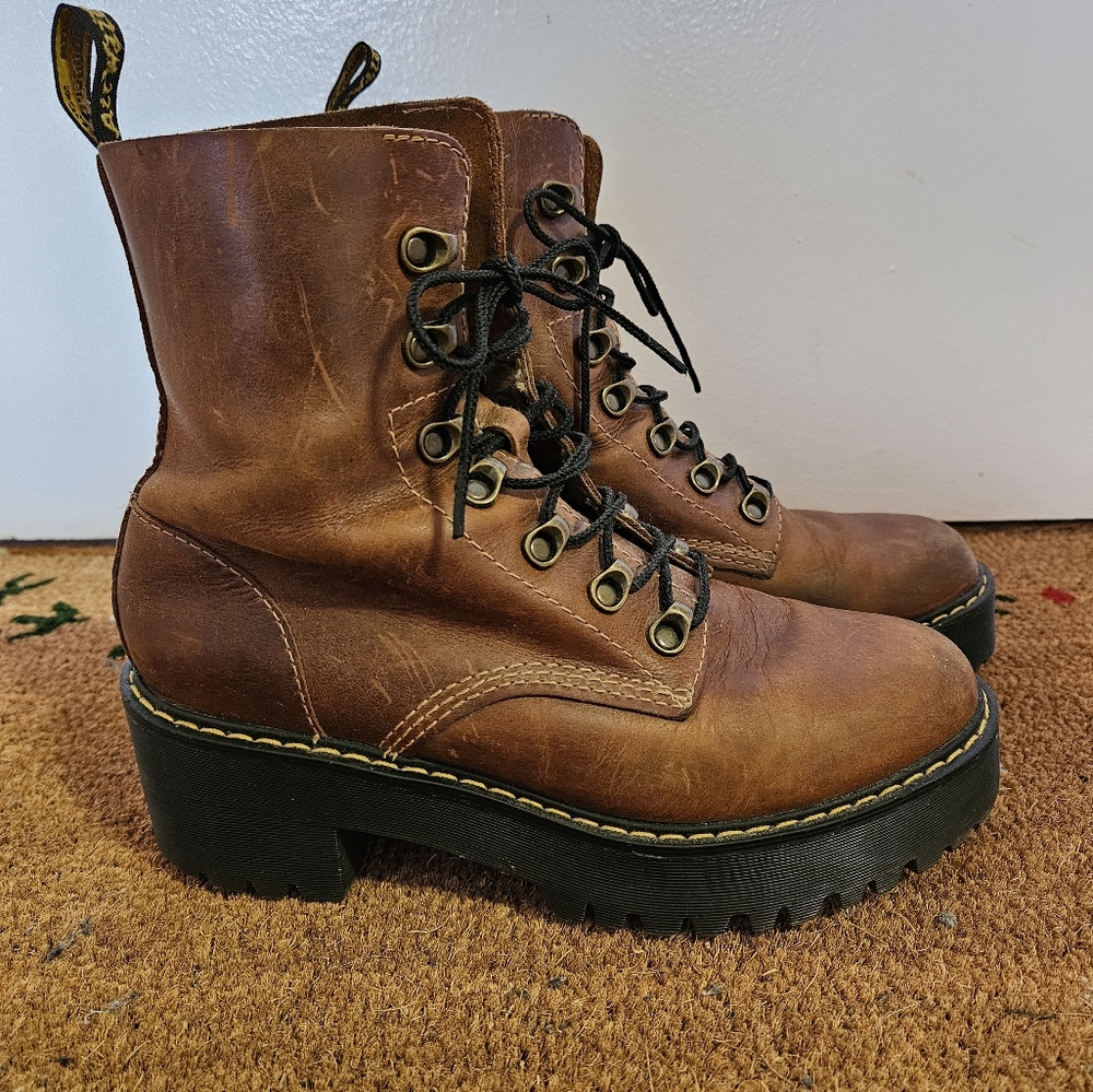 Dr Martens "Leona" leather boots in butterscotch